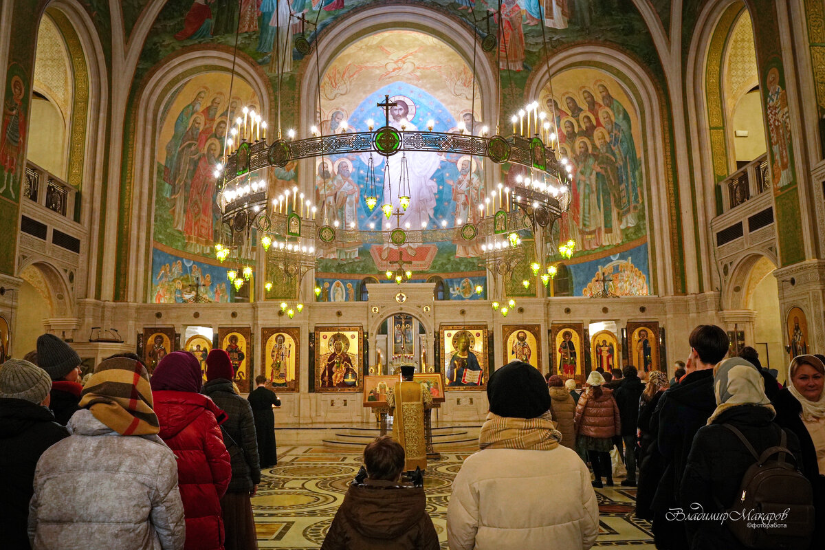 "Служба в Соборе"© - Владимир Макаров "Служба в Соборе"© - Владимир Макаров