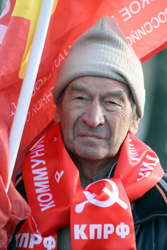 23 февраля на Театральной - Михаил Бибичков