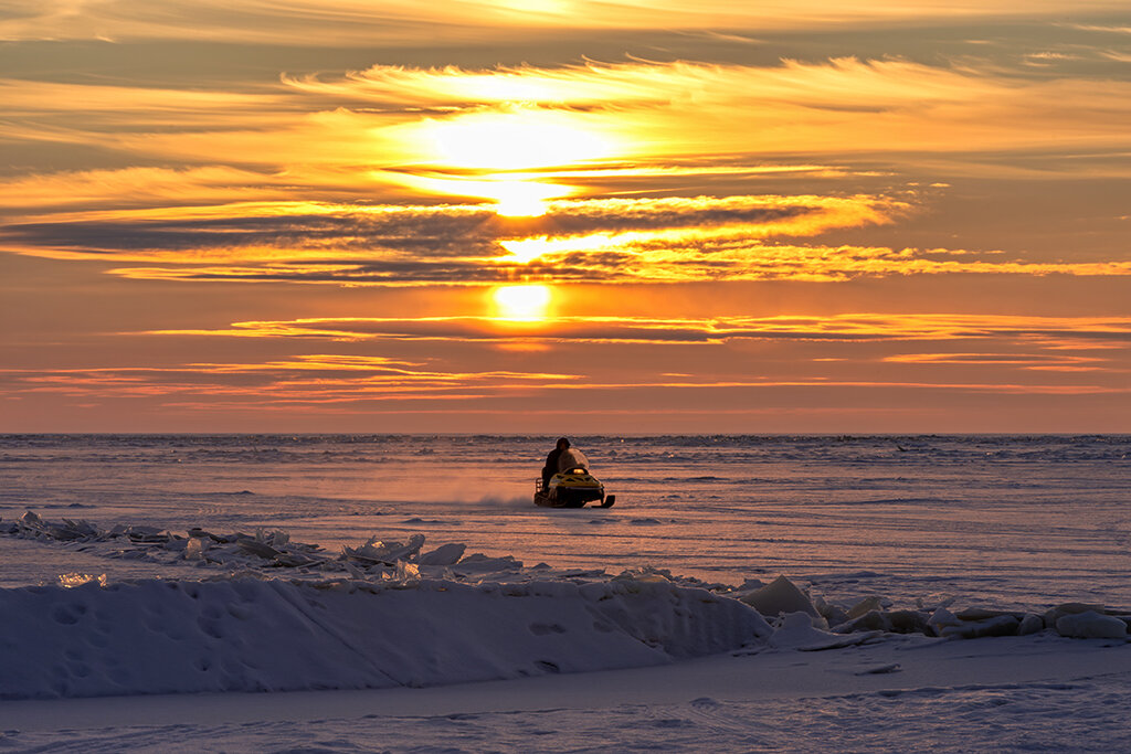 Закат на озере - Виктор Желенговский
