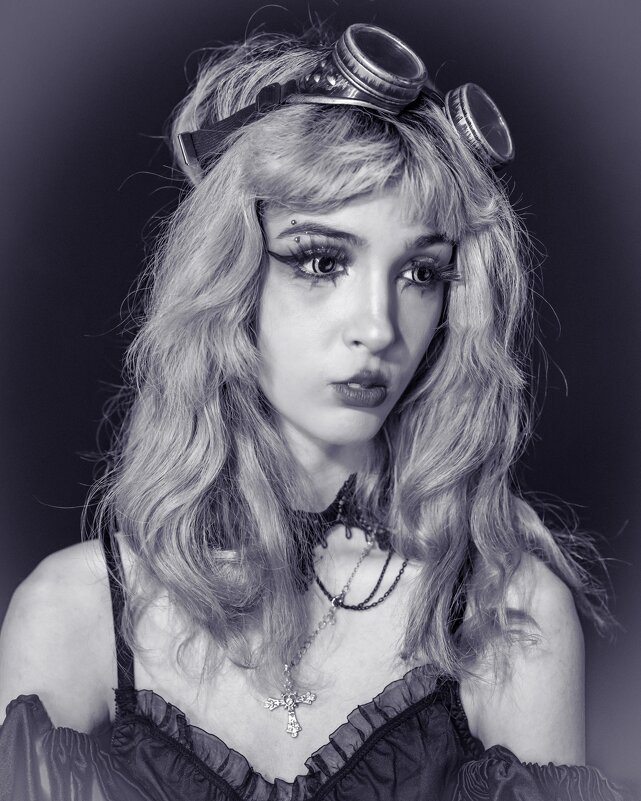 Девушка в образе - Илья Шенгелия