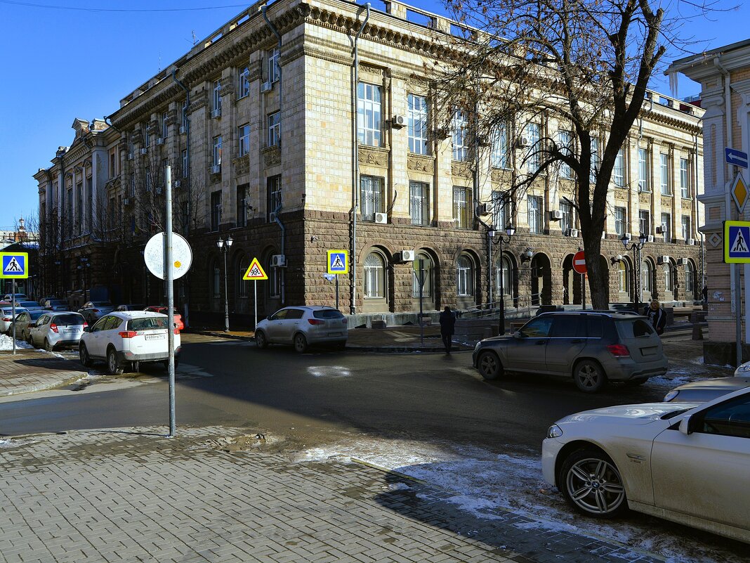 Ростов-на-Дону. Администрация Кировского городского района. - Пётр Чернега