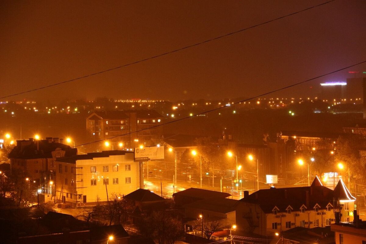 За окном дожди, а дома уют и чай горячий.. - Екатерина Леш