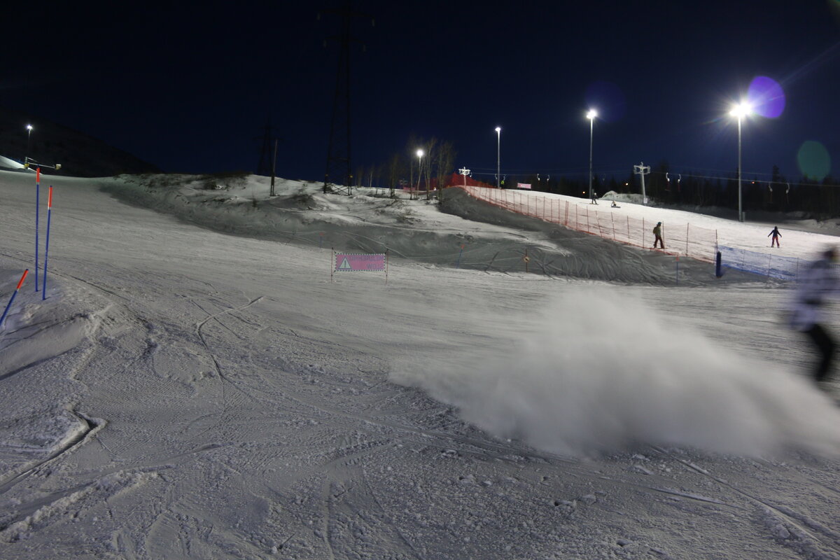 Вечер у лыжных трасс - Ольга 
