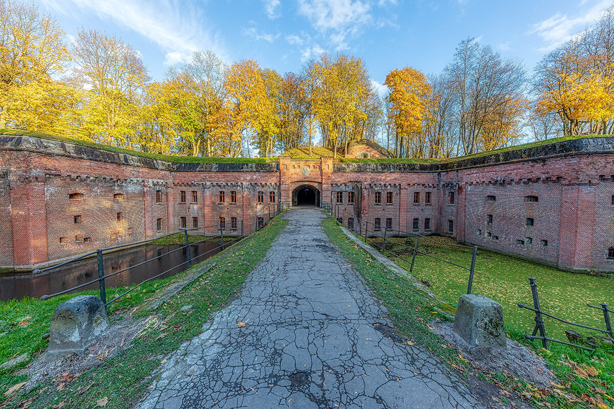 Форт. - Владимир Самсонов