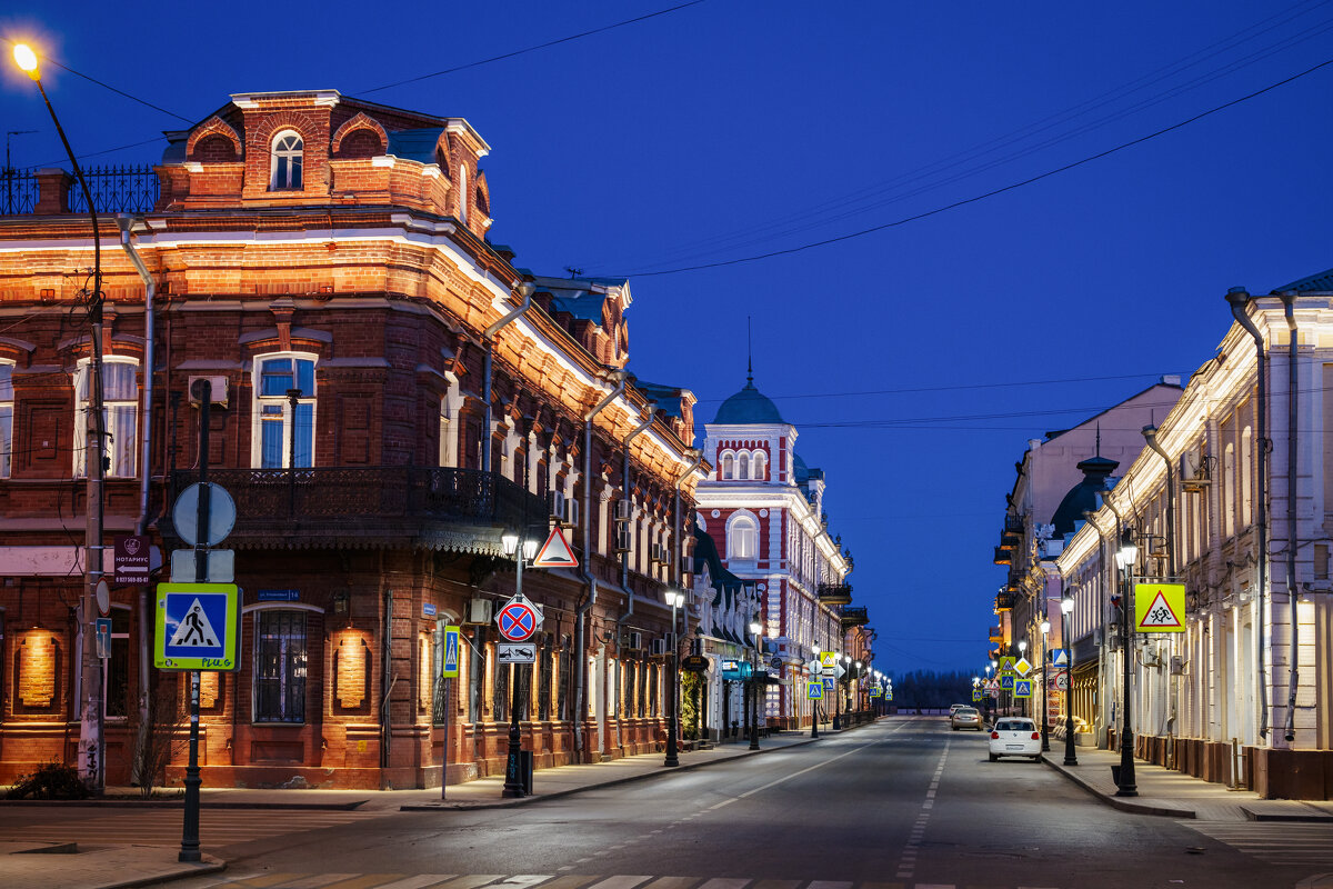 Утро в старом городе - Сергей Сабешкин