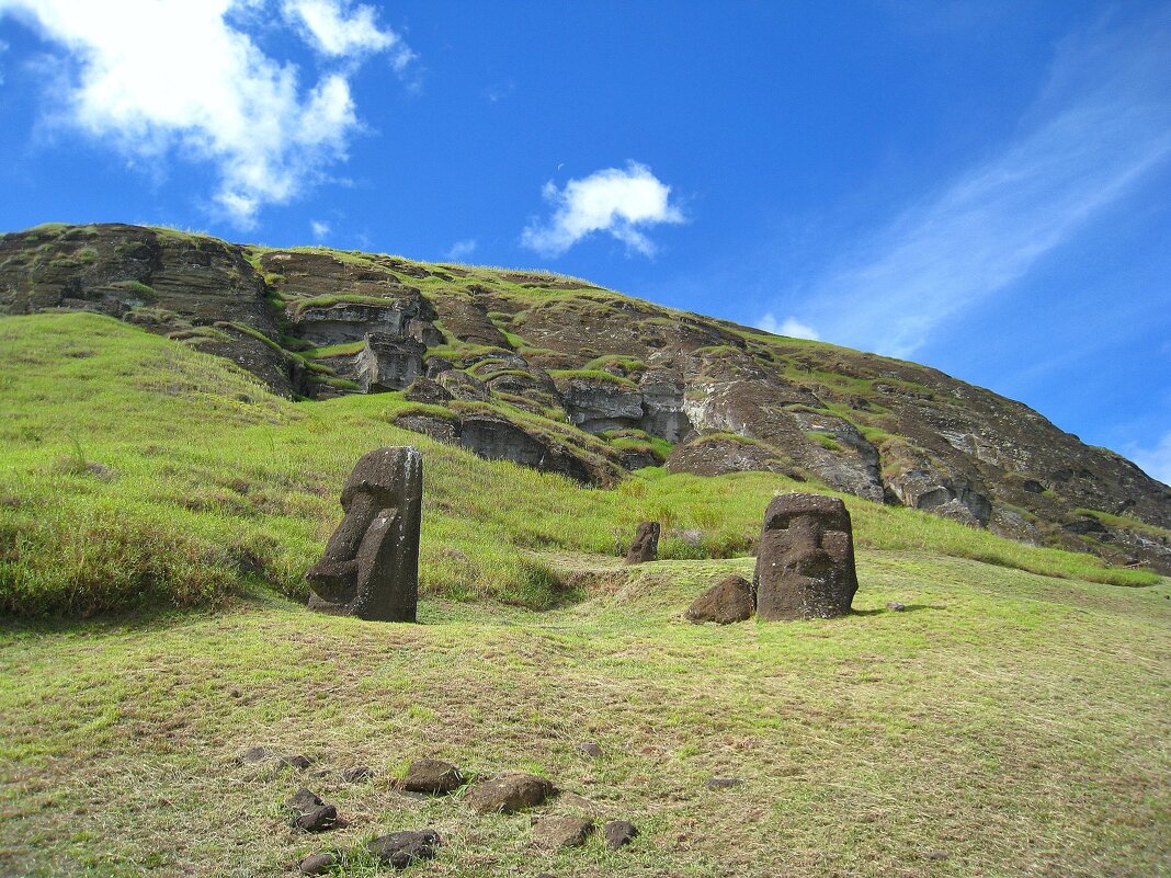 Моаи острова Пасхи. - unix (Илья Утропов)