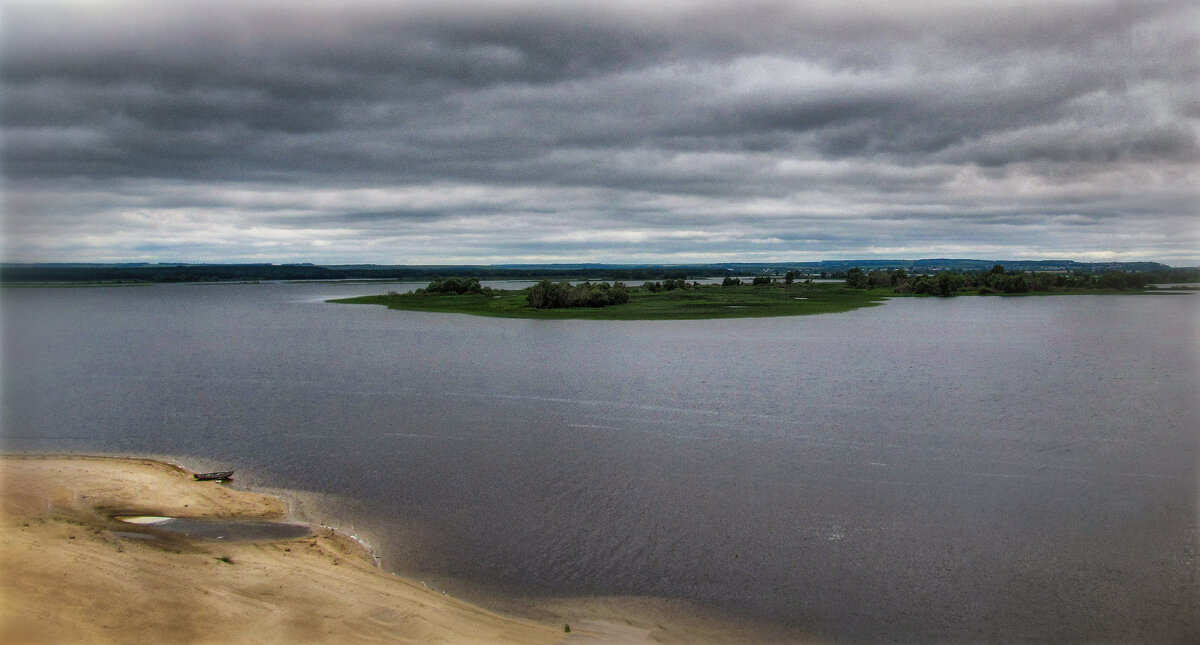 Пасмурный день в Свияжске - AZ east3