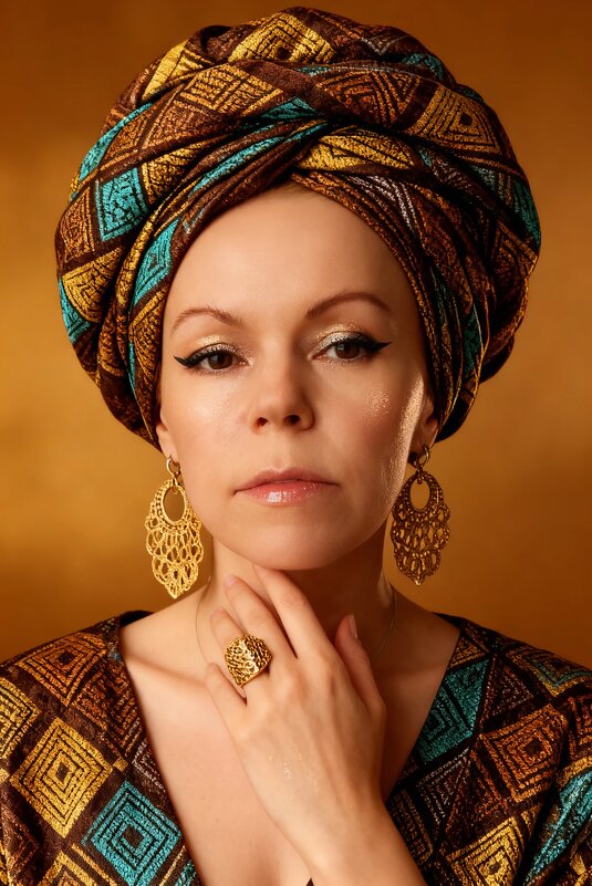 Женский портрет - Наталья Музычук