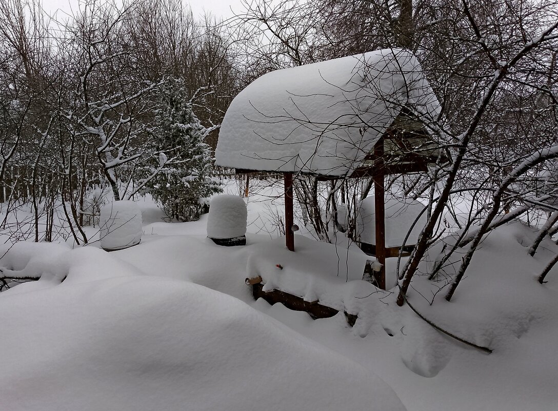Заснежило. - Михаил Попов Заснежило. - Михаил Попов