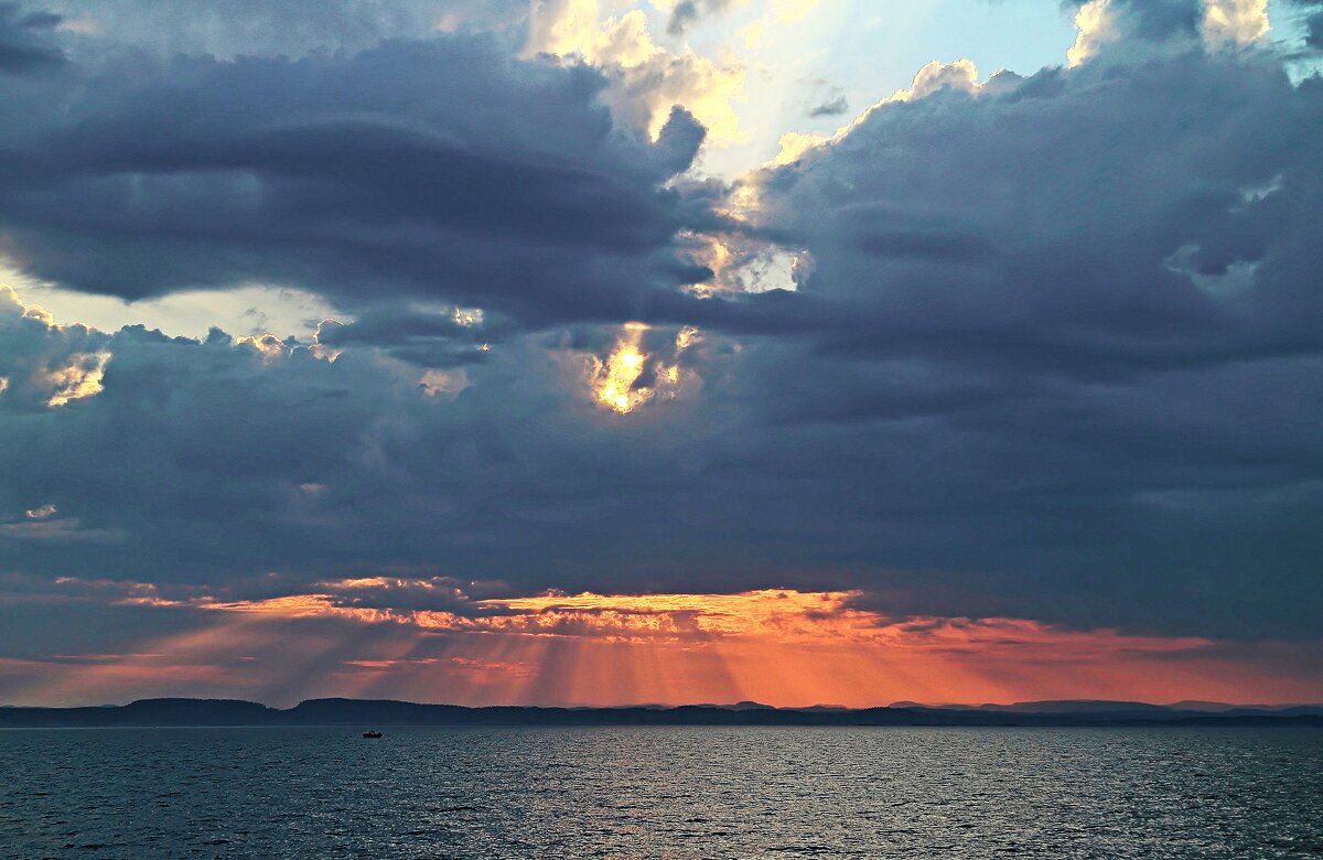 Солнышко садится - В.И 