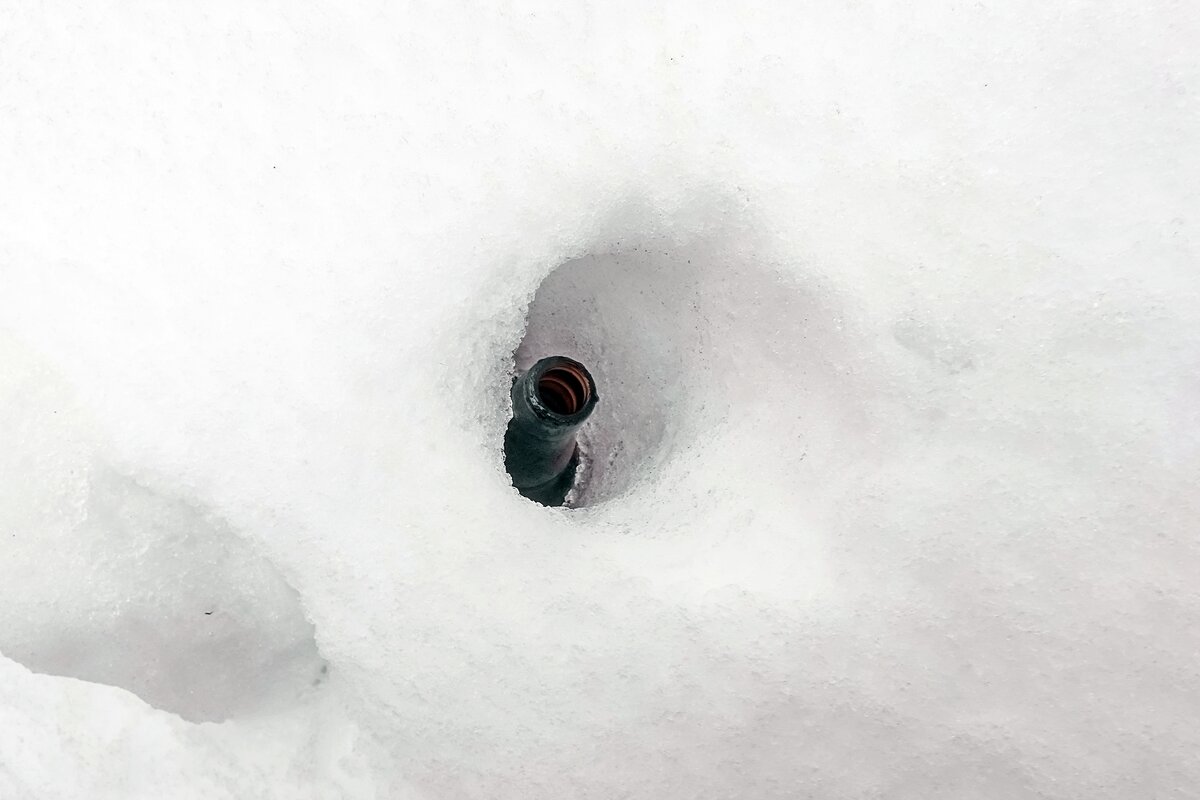 Ушло время сбора стеклотары - Валерий Иванович Ушло время сбора стеклотары - Валерий Иванович