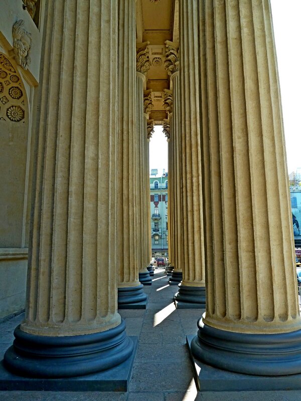 ПИТЕР, прекрасная колоннада. - Виктор Осипчук ПИТЕР, прекрасная колоннада. - Виктор Осипчук