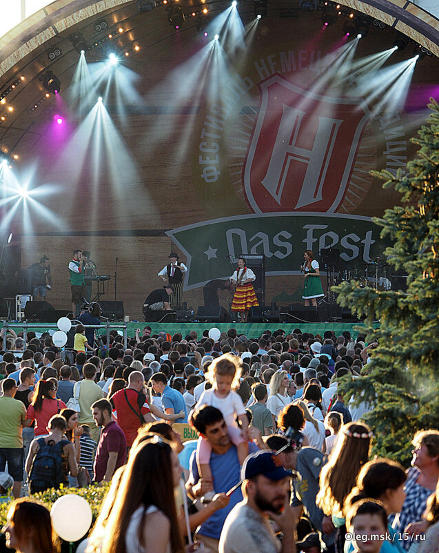 публика и зрелище - Олег Лукьянов