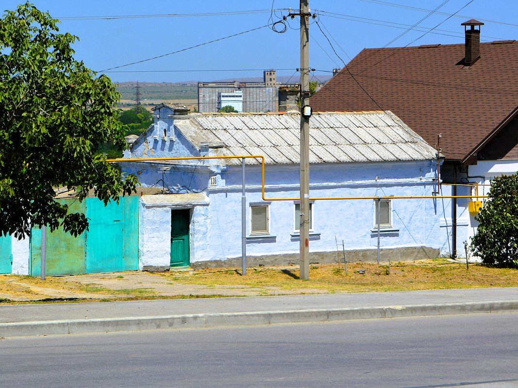 Керчь. Дом по ул. Чкалова 136. - Пётр Чернега