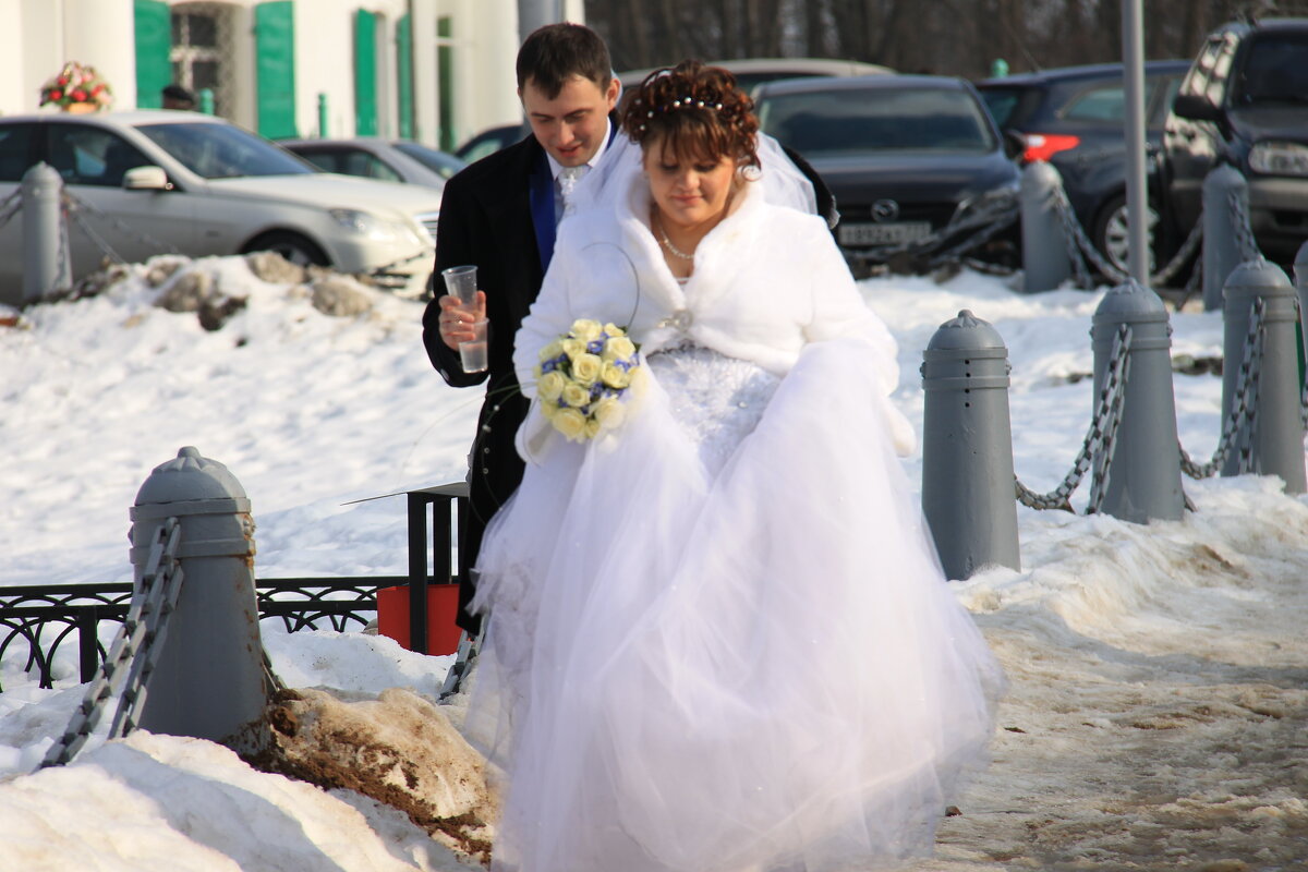 СВАДЬБА В ЗИМНЕМ ПАРКЕ - Валентина СВАДЬБА В ЗИМНЕМ ПАРКЕ - Валентина