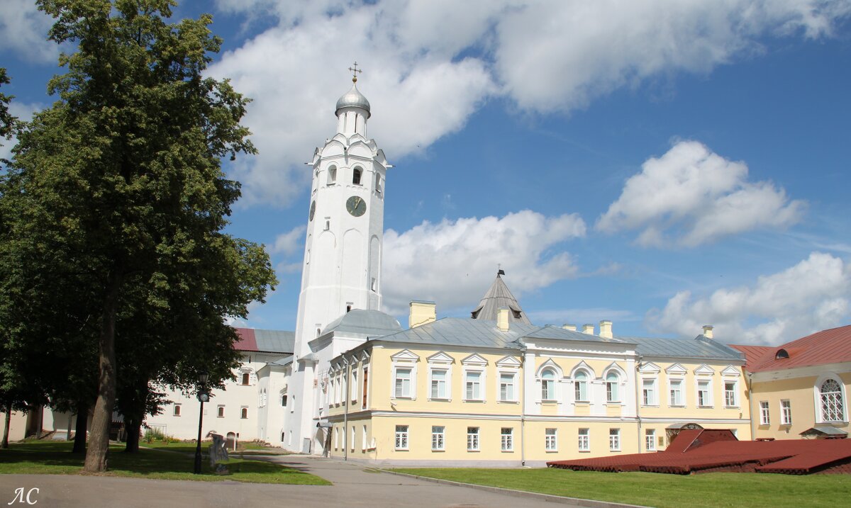 Часозвоня - Любовь Сахарова