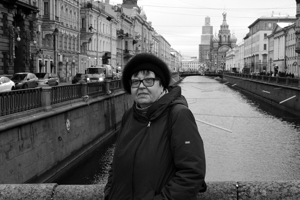 . - Алексей Неустроев