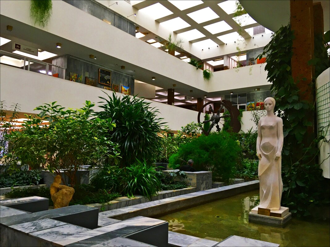 Донская Государственная Публичная Библиотека (ДГПБ) - Надежда 