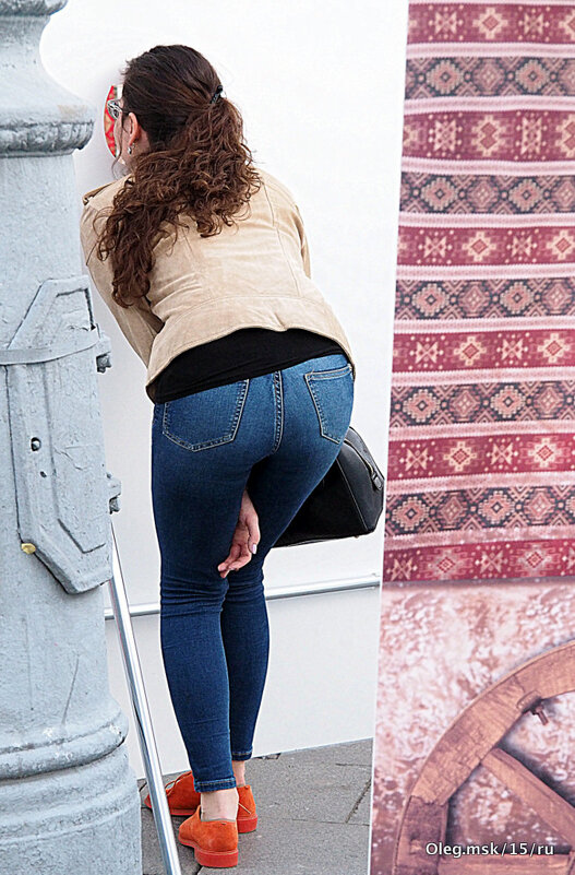 руку потеряла - Олег Лукьянов