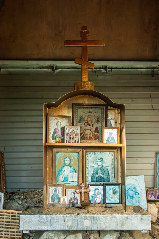 Святой источник на горе Физиабго (Республика Адыгея) назван в честь великомученика и целителя Пантел - Игорь Сикорский