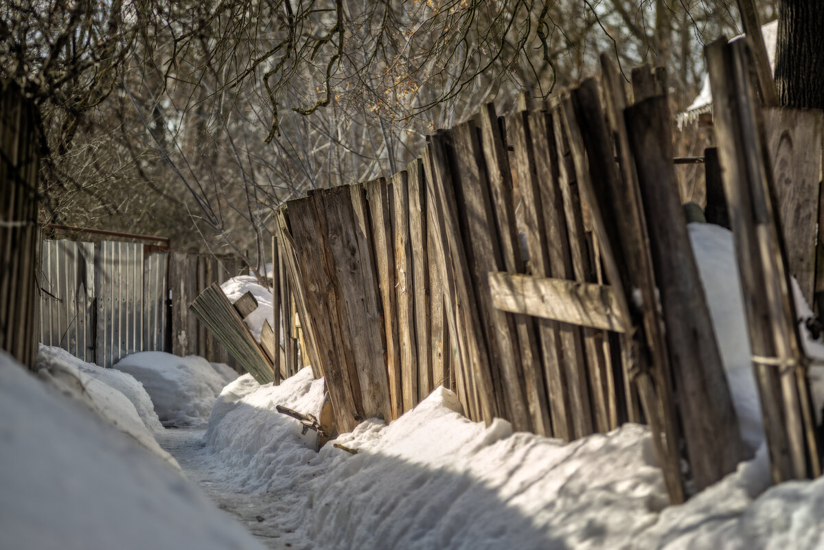 Покосившийся но дюжит - sorovey Sol