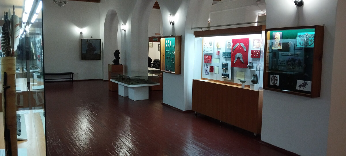 "Древняя история региона". - Радмир Арсеньев