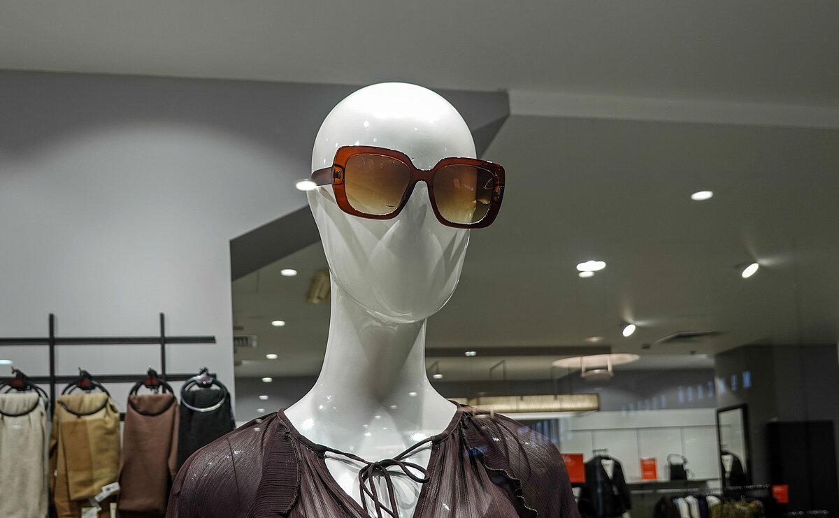 Безликий образ – манекен! - Валерий Иванович