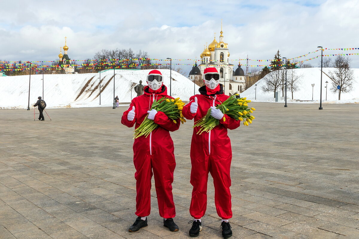 Женщин Дмитрова поздравляет группа "ЧП Дмитров" - Анатолий. Chesnavik. Женщин Дмитрова поздравляет группа "ЧП Дмитров" - Анатолий. Chesnavik.