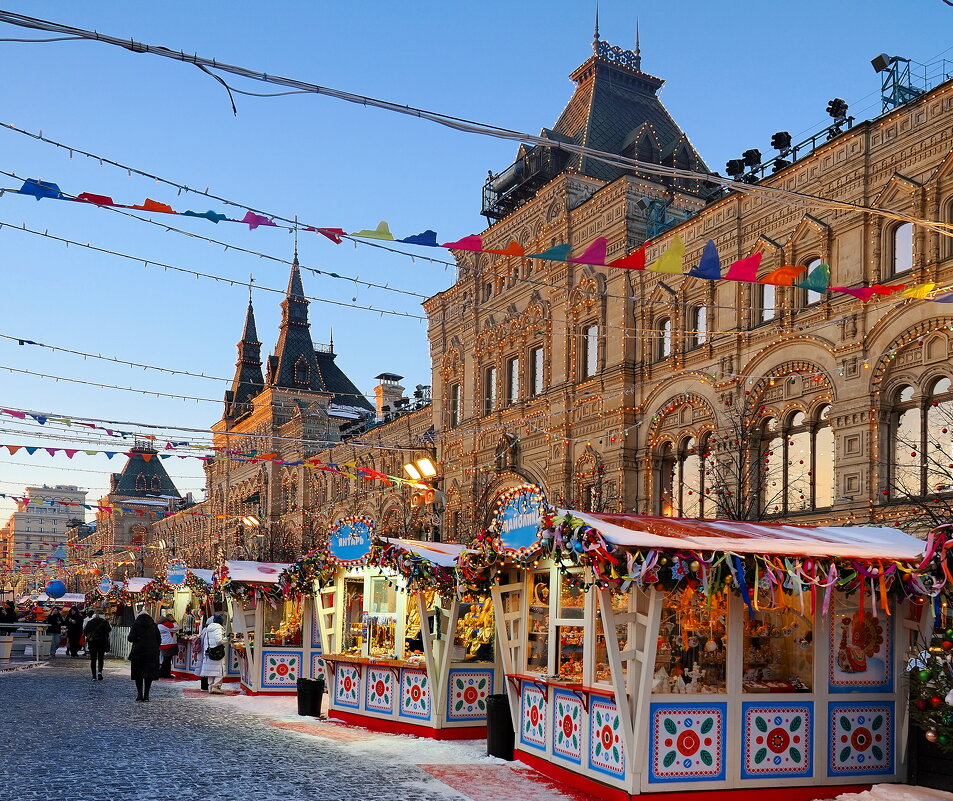 ГУМ в Новогодние каникулы. - Евгений Седов