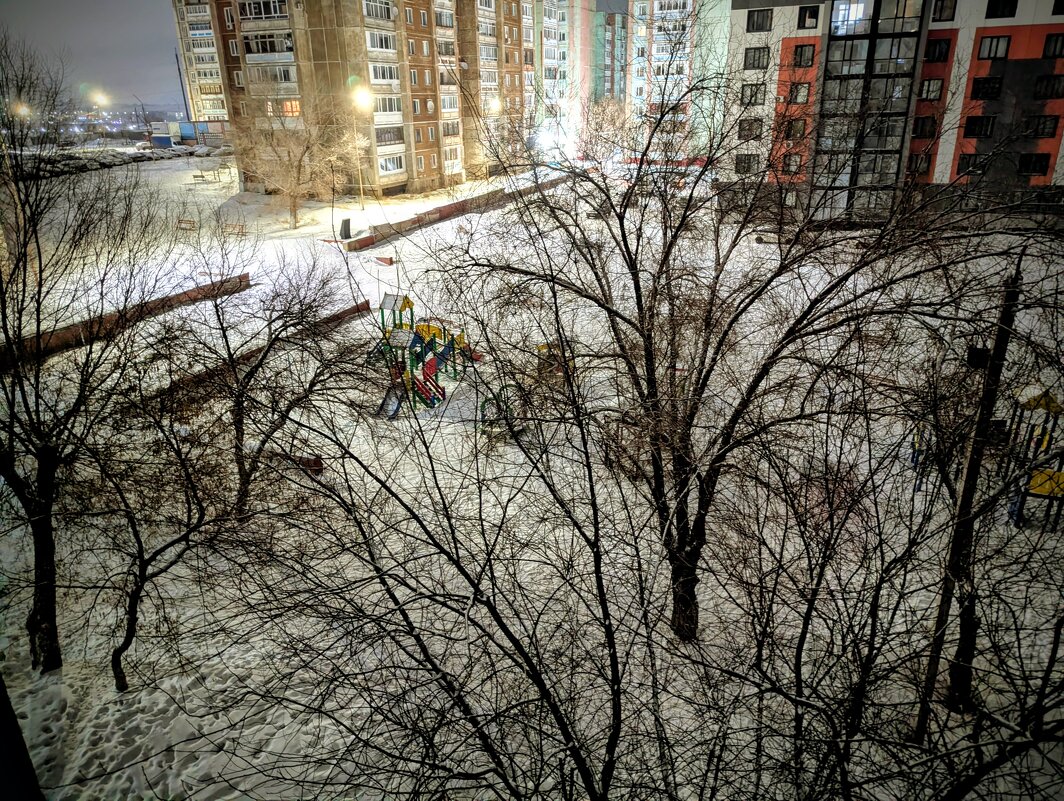 Ночью в городе. - Андрей Хлопонин