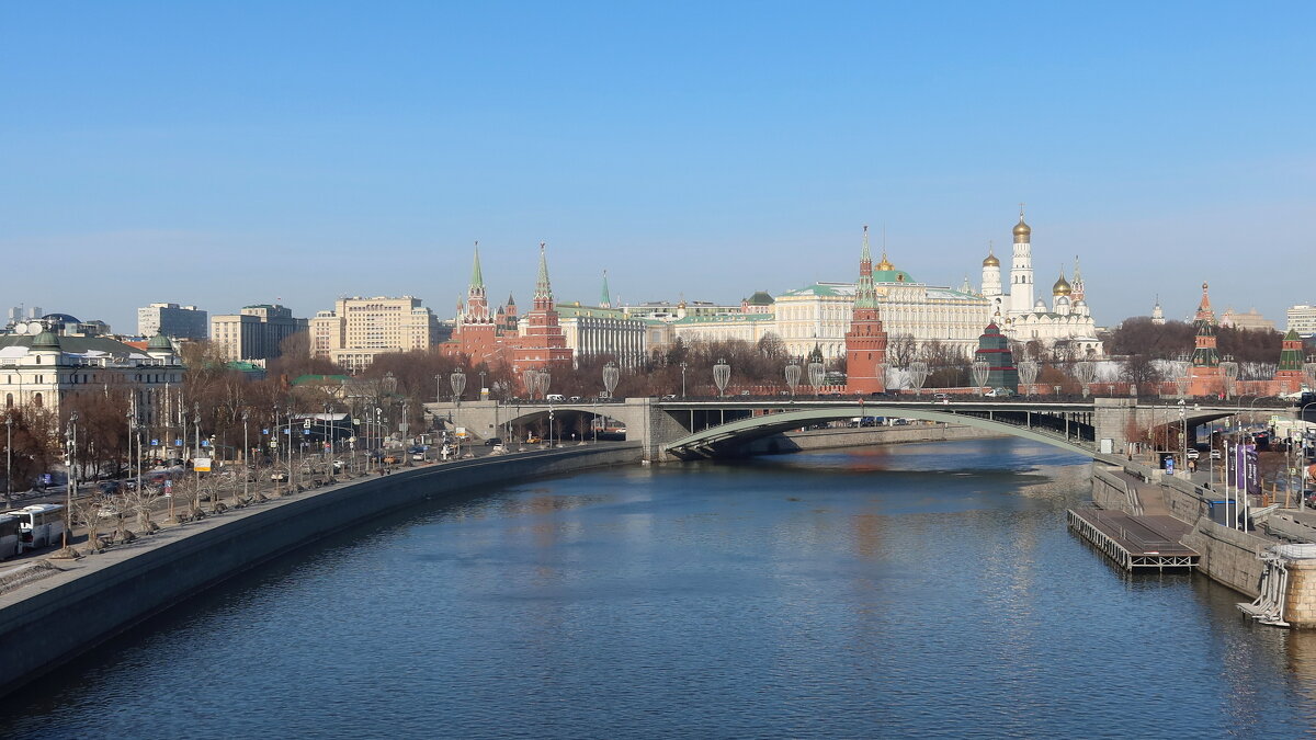 Большой каменный мост - Дмитрий И_