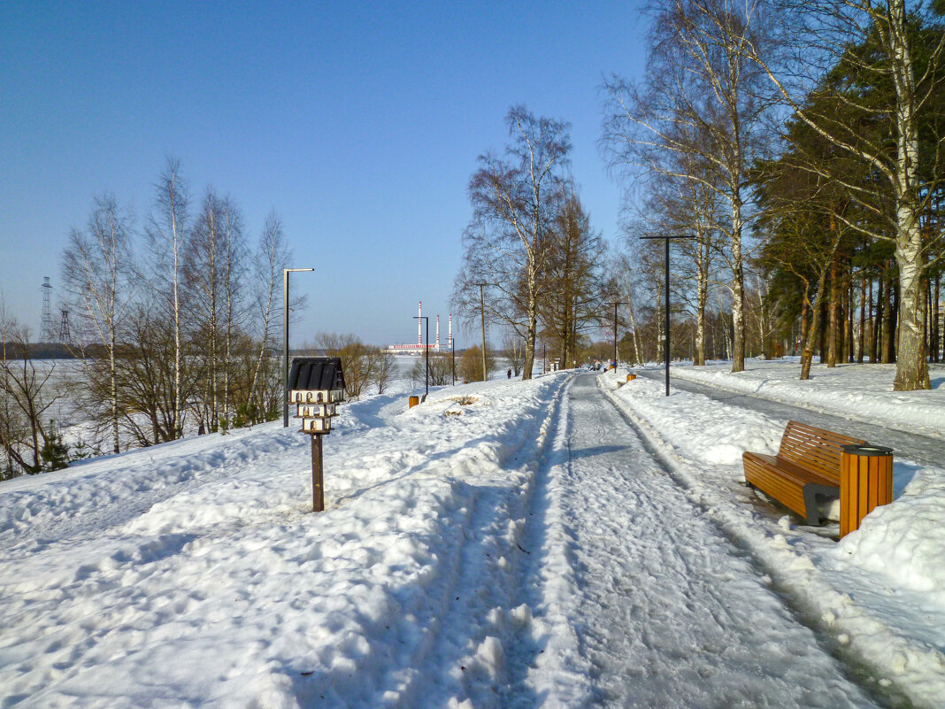 Весенними аллеями. - Михаил "Skipper"