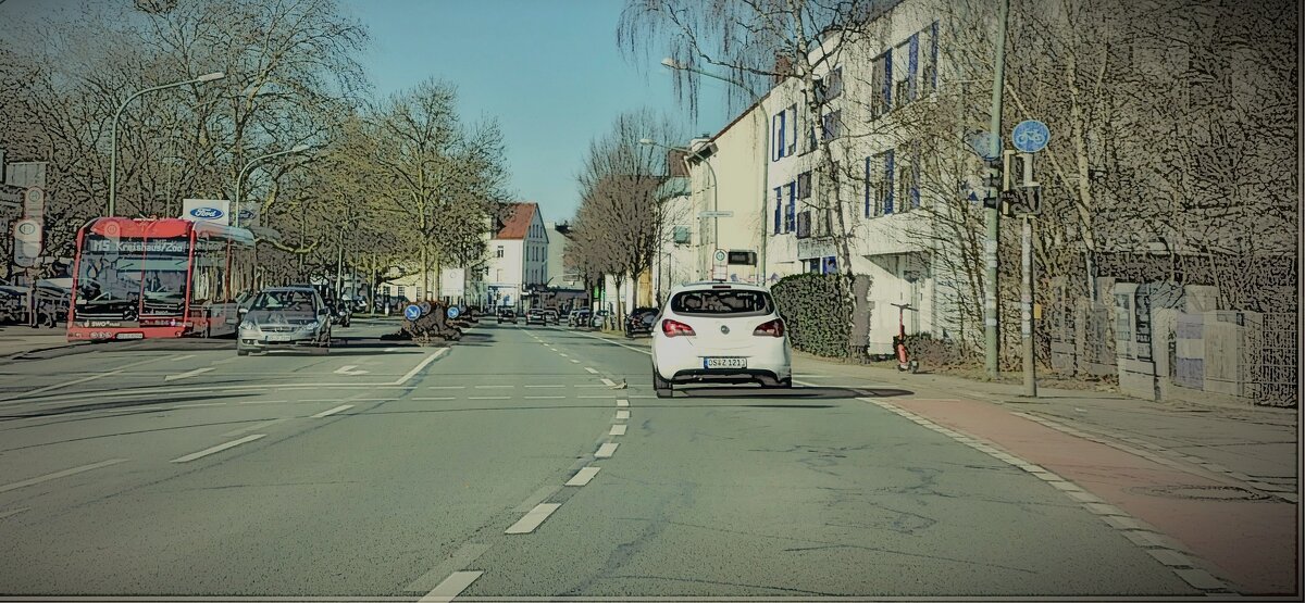 В ГОРОДЕ... - Elvira E. 