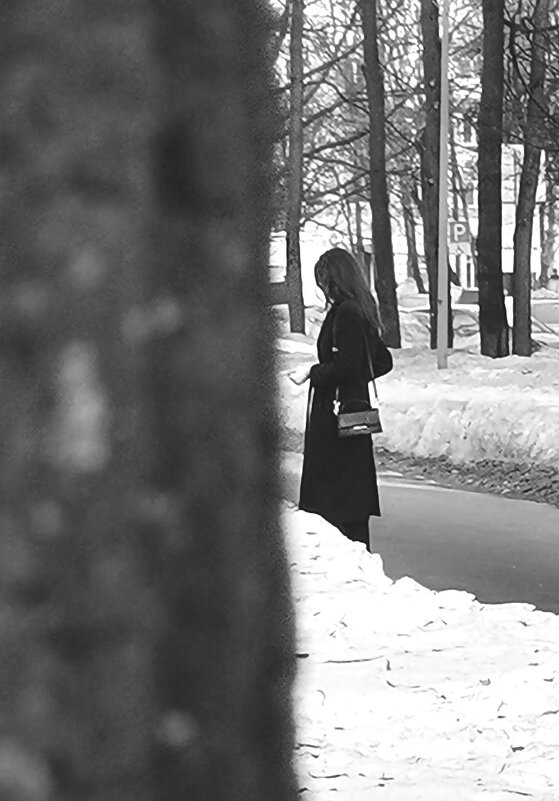 "Снова стою одна! Молча курю в тишине!" - Любимова Ольга "Снова стою одна! Молча курю в тишине!" - Любимова Ольга