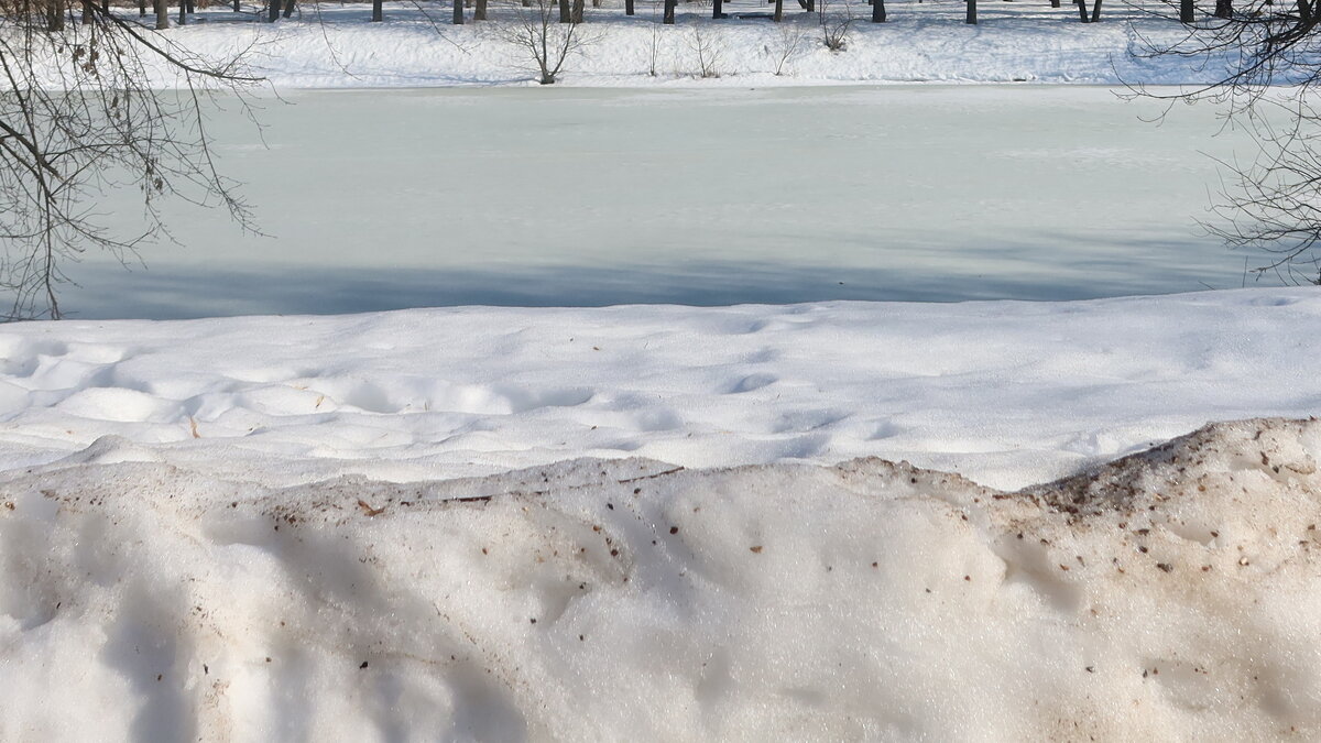 Тает... - Дмитрий И_