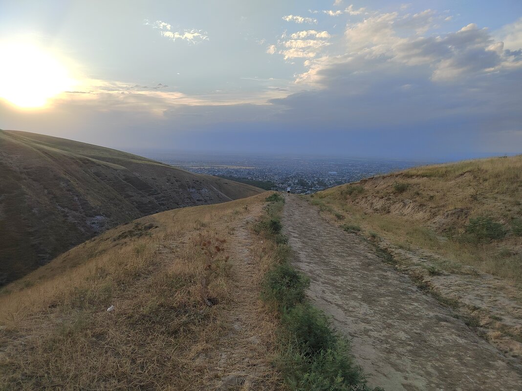Кыргызский хребет Внутреннего Тянь-Шаня - Фотогруппа Весна
