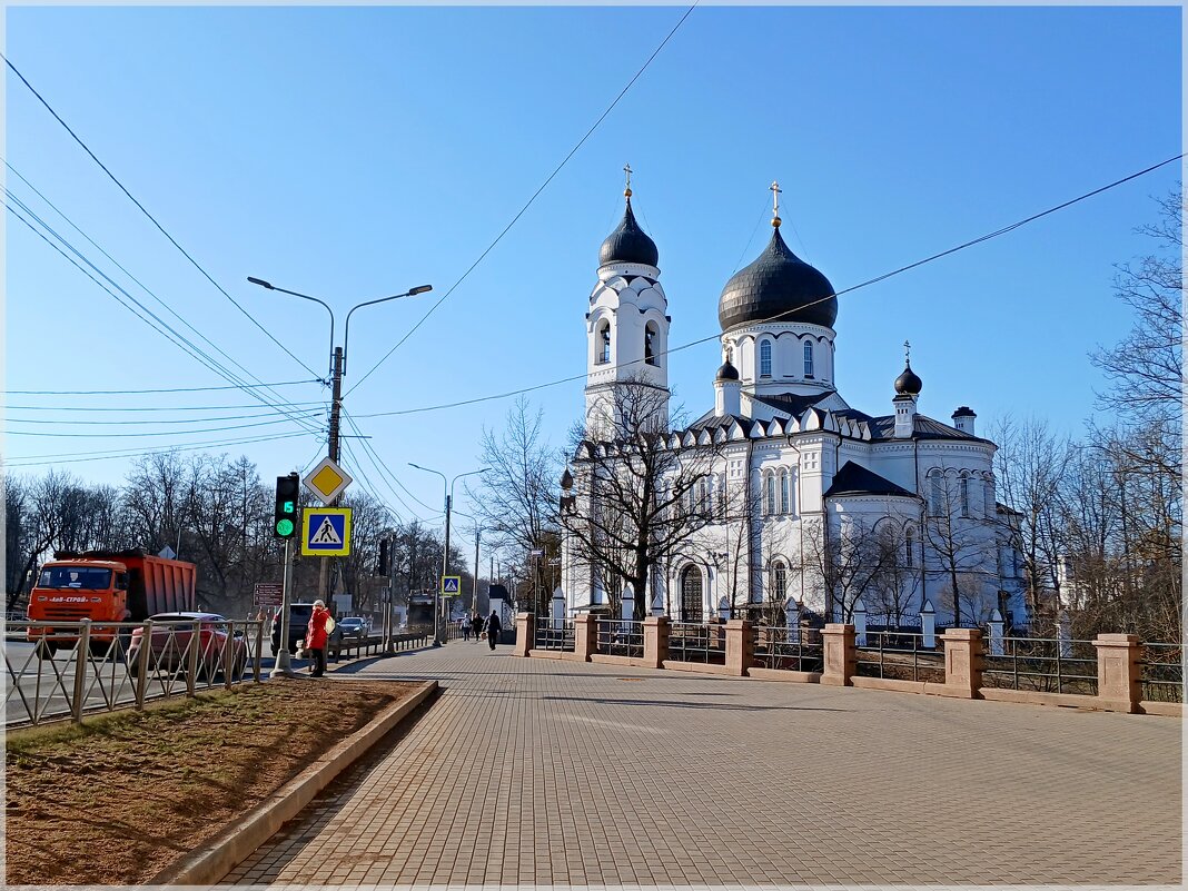 Во март даёт! Сухие улицы! +15 ! - Лия ☼