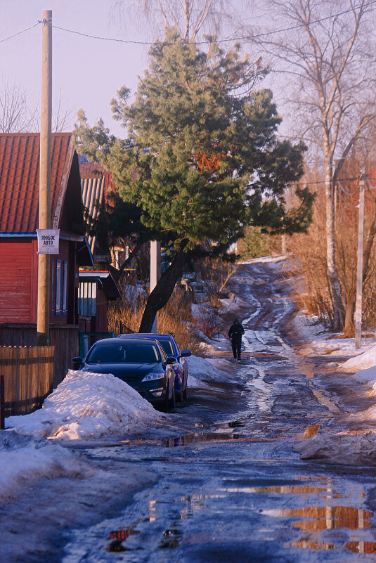 Весенним улицы - Сергей Кочнев