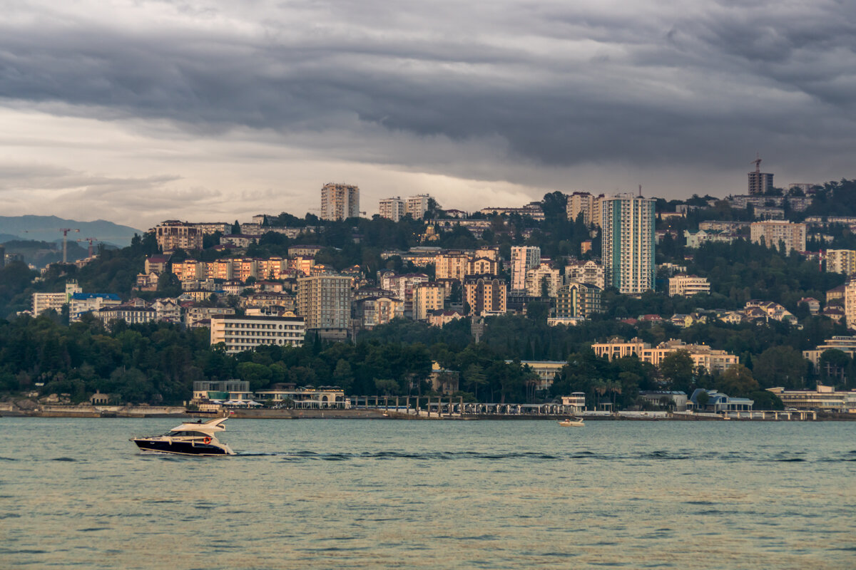 Летним вечером в Сочи - Игорь Сикорский Летним вечером в Сочи - Игорь Сикорский