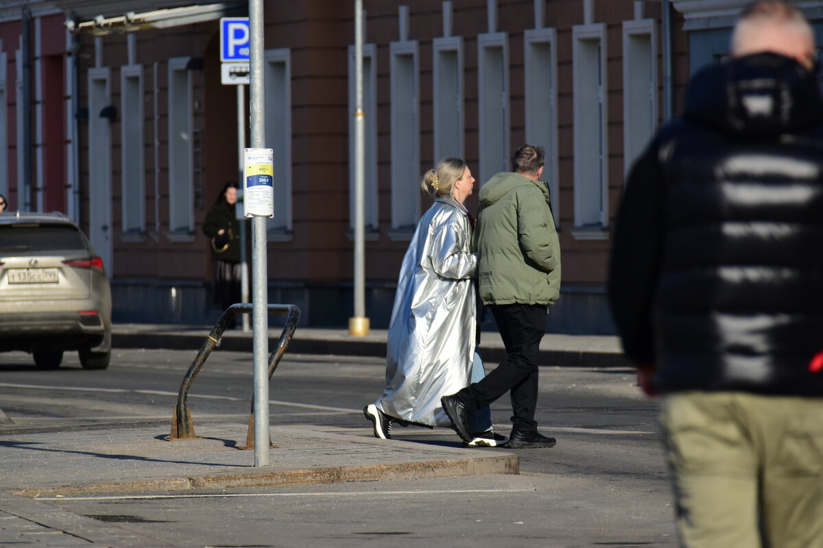 Девушка - весна? - Наталья Вязигина Девушка - весна? - Наталья Вязигина