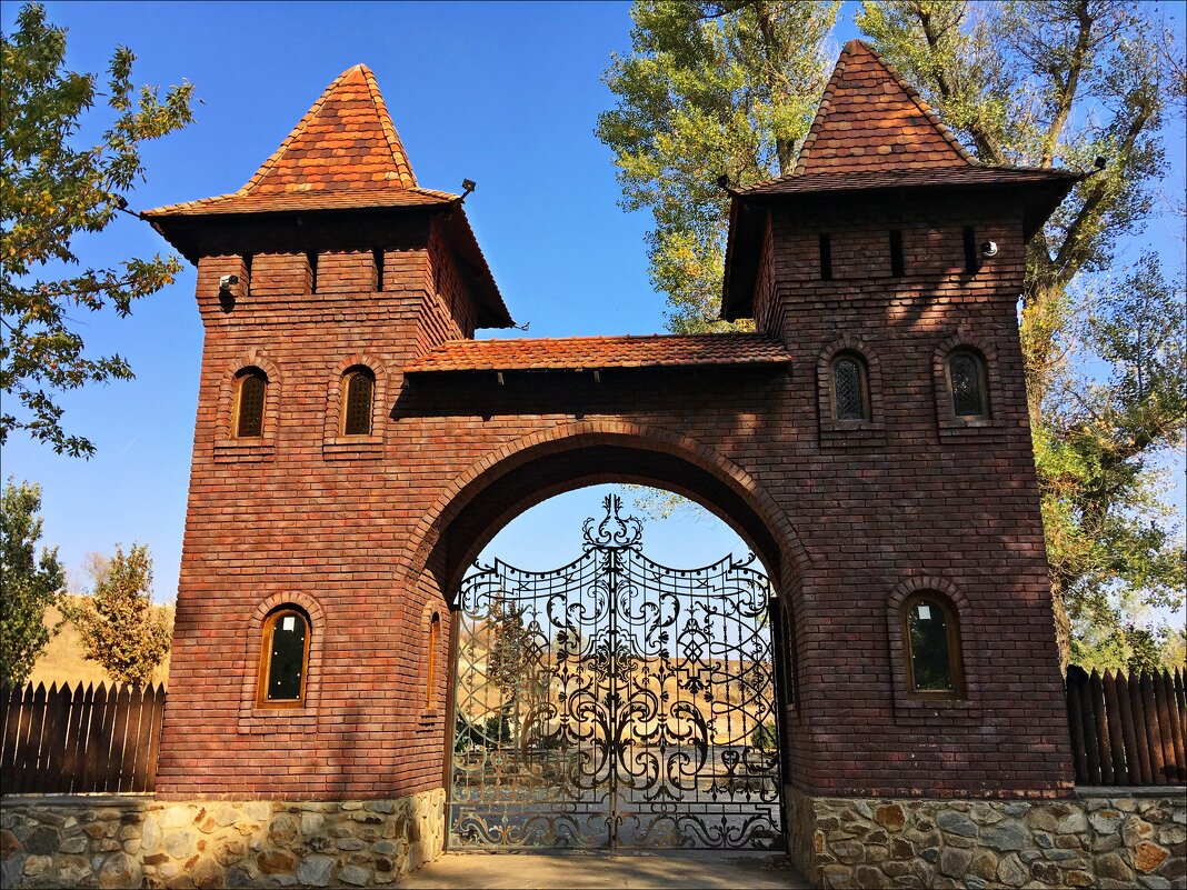 Ворота в крепость! - Надежда 