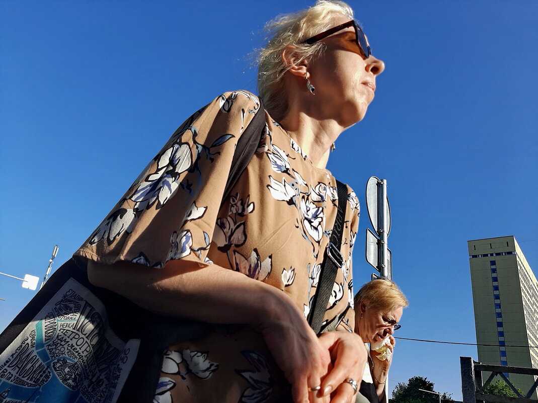 *** - Владимир Захаров