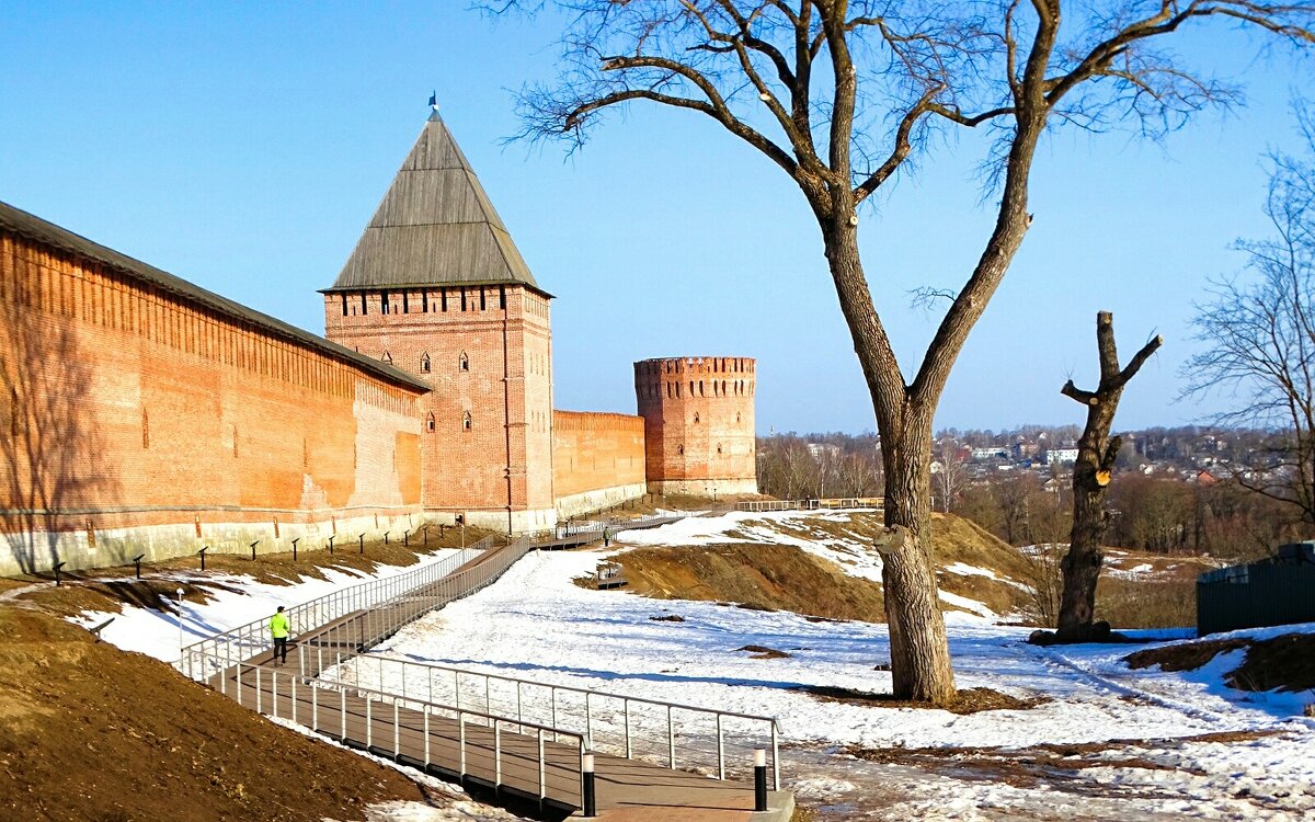 О Смоленске. - Милешкин Владимир Алексеевич 
