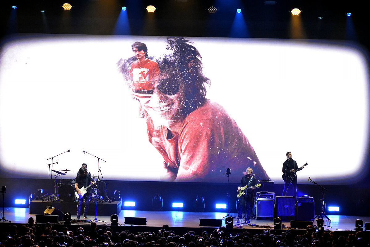 Концерт  гр. Кино 1 - александр донченко