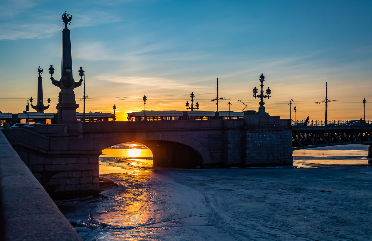 Закат на Неве (1). - Игорь Викторов