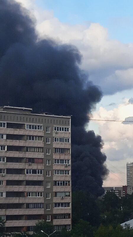 вариация на тему : пожар в городе - Елена Шаламова