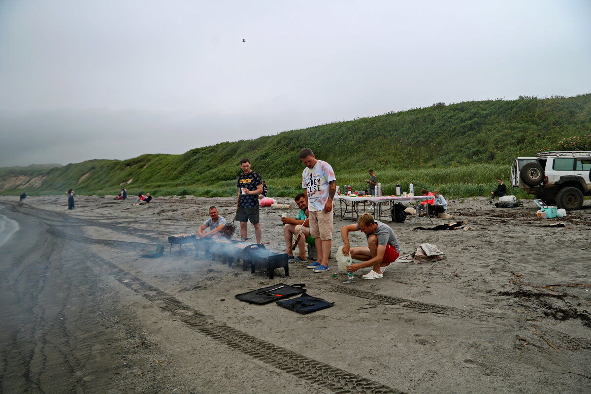 На берегу Татарского пролива. - Ирина Нафаня