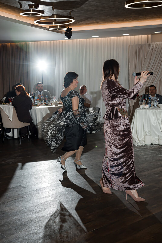 Банкет - Алена Иванова