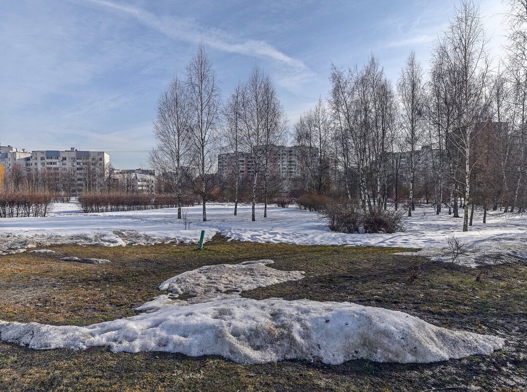 Март в городе - Валерий Иванович