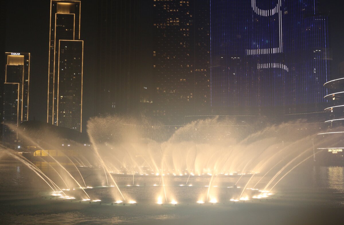 Фонтаны Дубай-молла - Ольга 